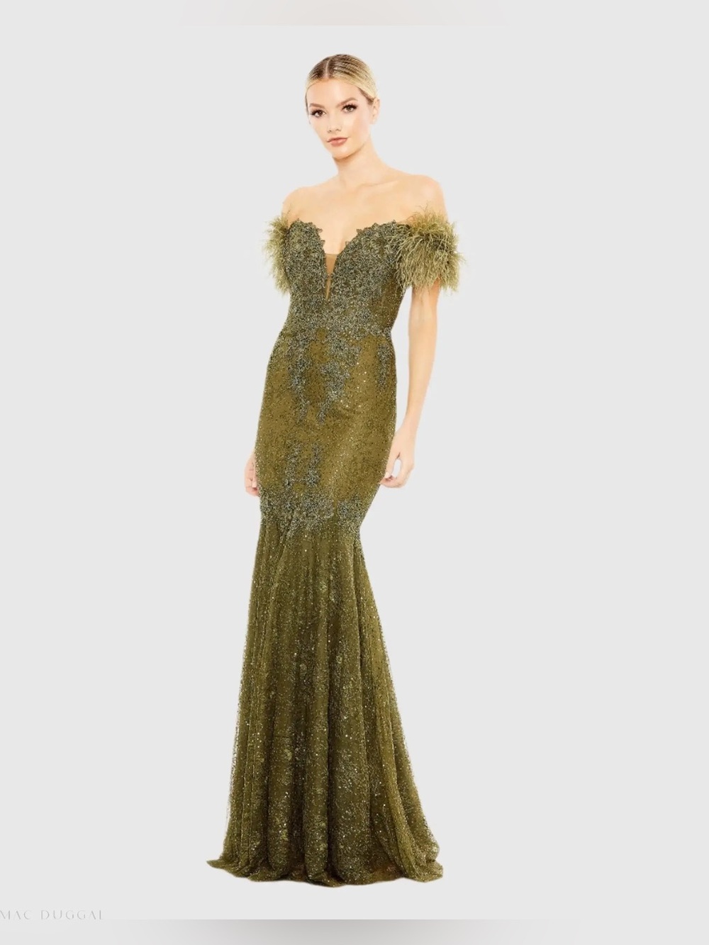 MAC DUGGAL COLLECTION
Green Off The Shoulder Embellished Lace Feather
Trim Gown